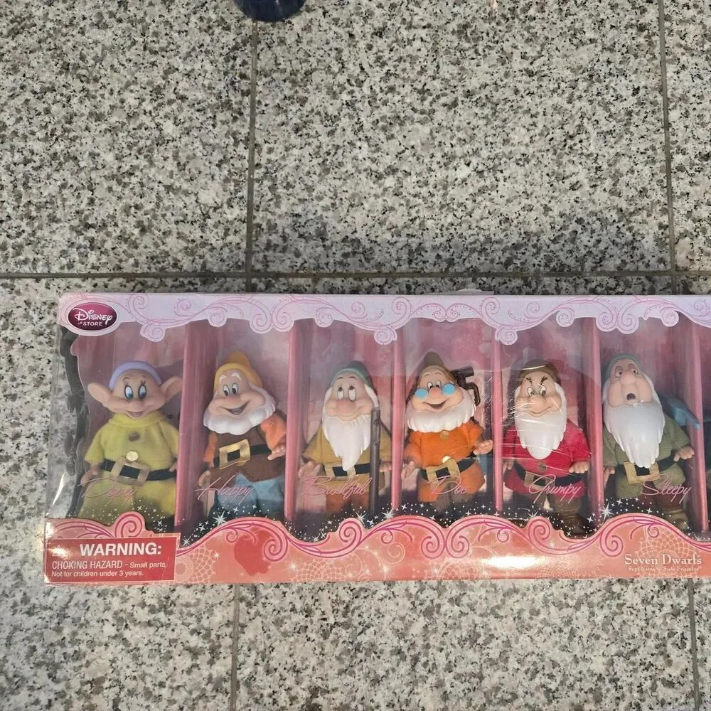 Disney vintage seven